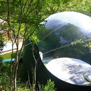 Domaine De L'insolite , Meounes-les-Montrieux France